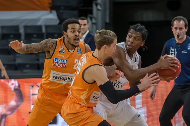 这一判断的 这一判断的